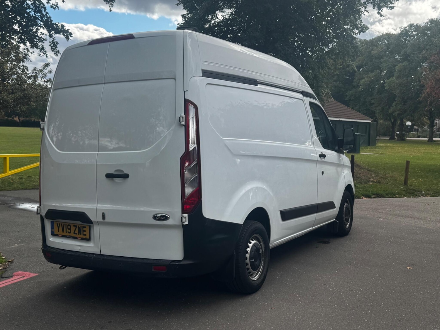 Used Ford Transit Custom 2019 for sale - 75732420: Photo 3