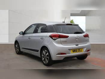 Used Hyundai i20 2016 for sale - 79874733: Photo