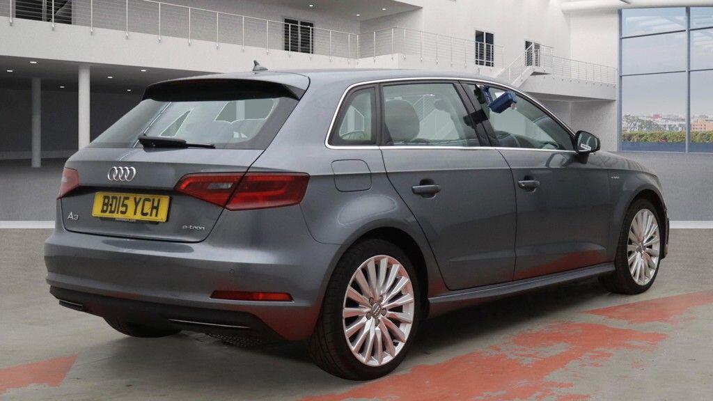 Used Audi A3 2015 for sale - 76714114: Photo 4