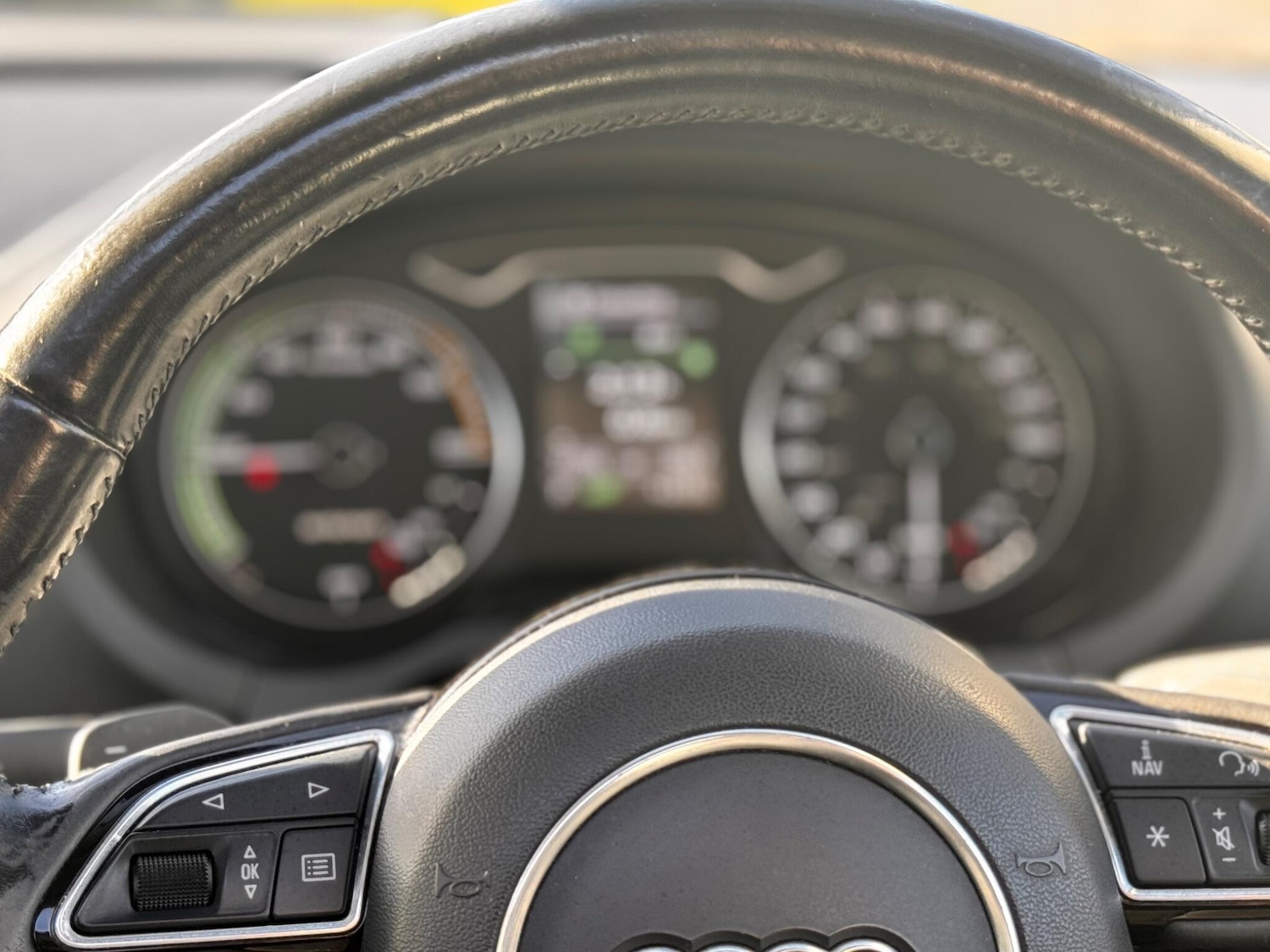 Used Audi A3 2015 for sale - 76714114: Photo 41