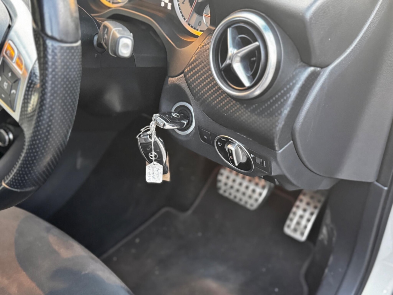 Used Mercedes-Benz A-Class 2013 for sale - 76666889: Photo 41