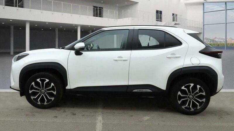 Used Toyota Yaris Cross 2023 for sale - 77793609: Photo 10
