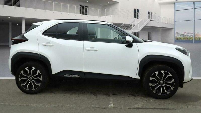 Used Toyota Yaris Cross 2023 for sale - 77793609: Photo 9