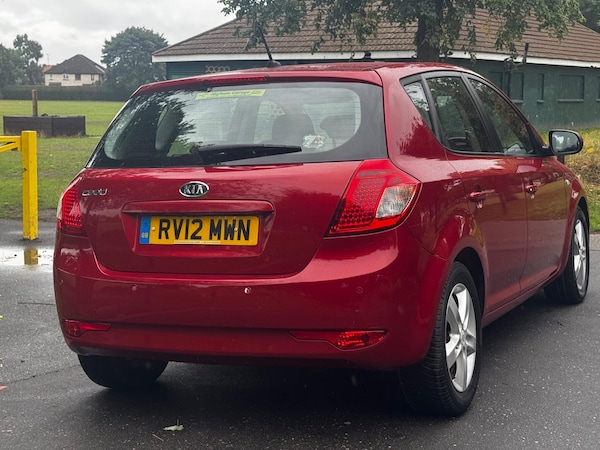 Used Kia Ceed 2012 for sale - 75757121: Photo 39
