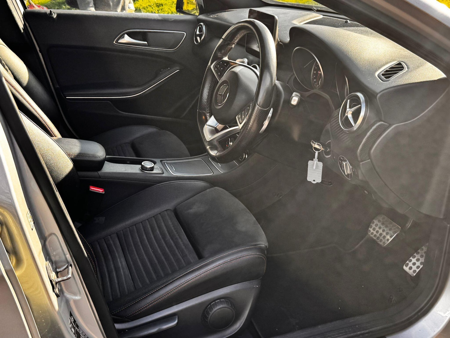 Used Mercedes-Benz A-Class 2017 for sale - 77670626: Photo 15