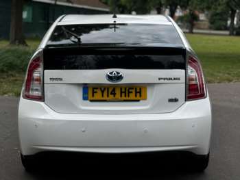 Used Toyota Prius 2014 for sale - 74935533: Photo
