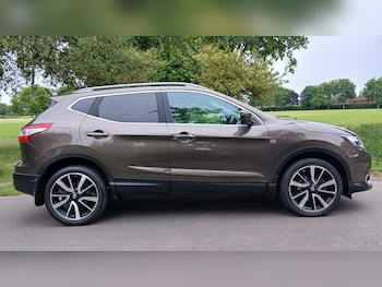 Used Nissan Qashqai 2016 for sale - 79465106: Photo