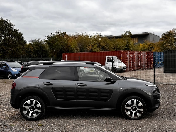 Used Citroen C4 Cactus 2016 for sale - 76239895: Photo 2