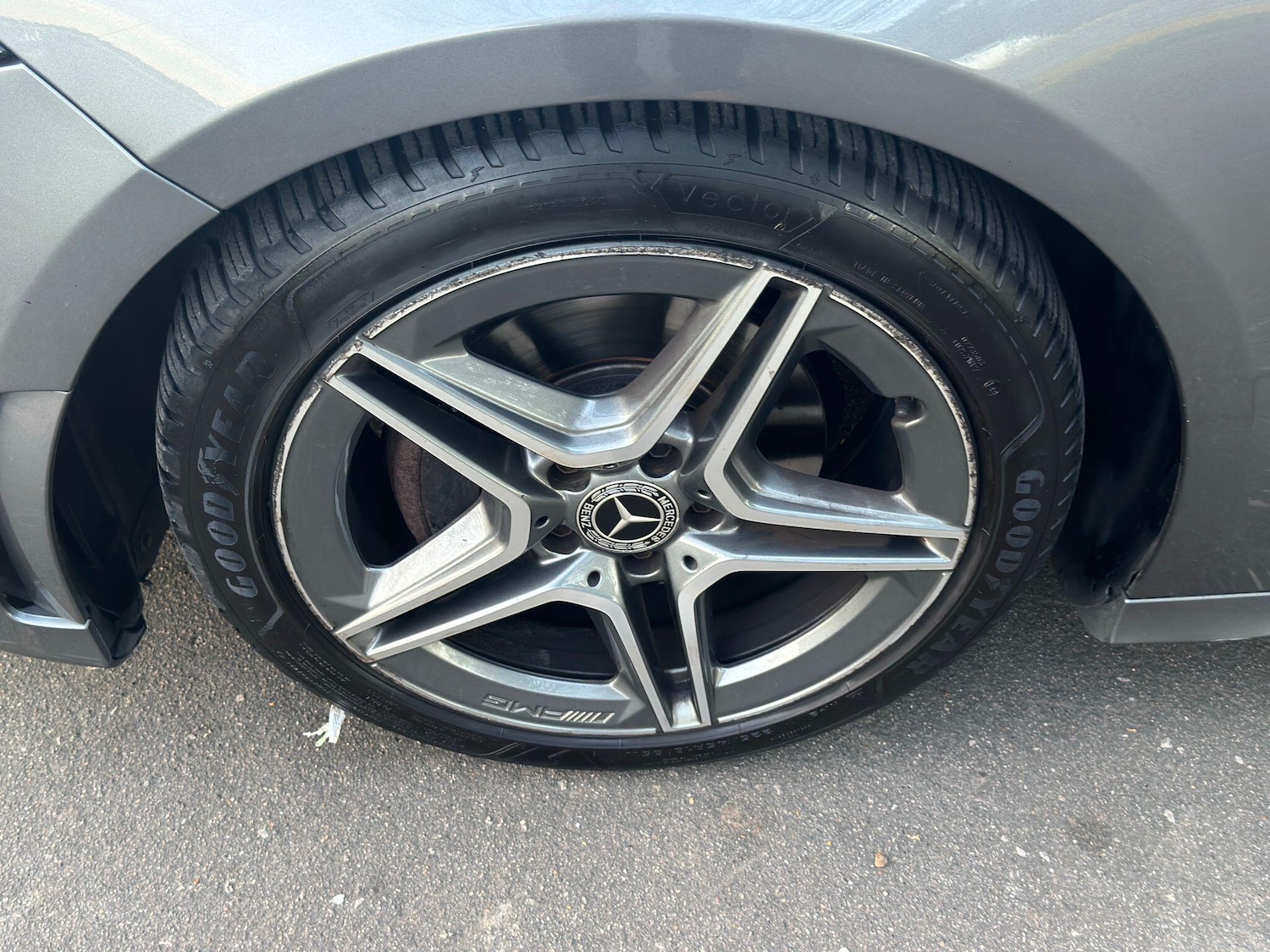 Used Mercedes-Benz A-Class 2018 for sale - 77670845: Photo 31