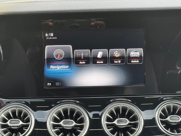 Used Mercedes-Benz E Class 2017 for sale - 75493672: Photo 33