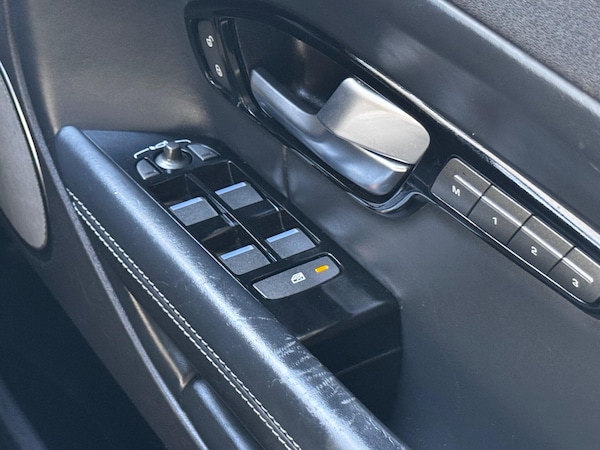 Used Land Rover Range Rover Evoque 2015 for sale - 76137726: Photo 31