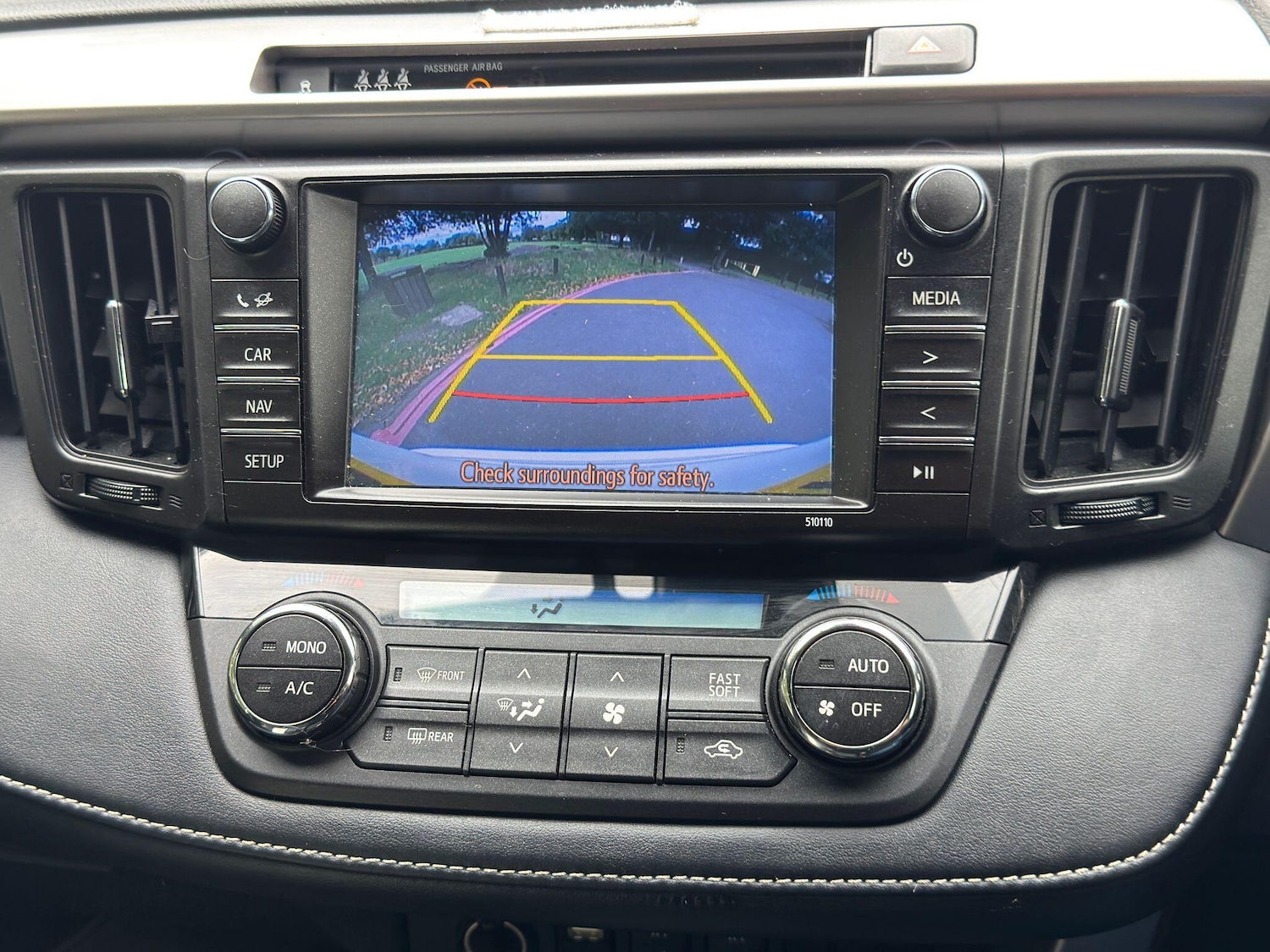 Used Toyota RAV4 2019 for sale - 76000838: Photo 22
