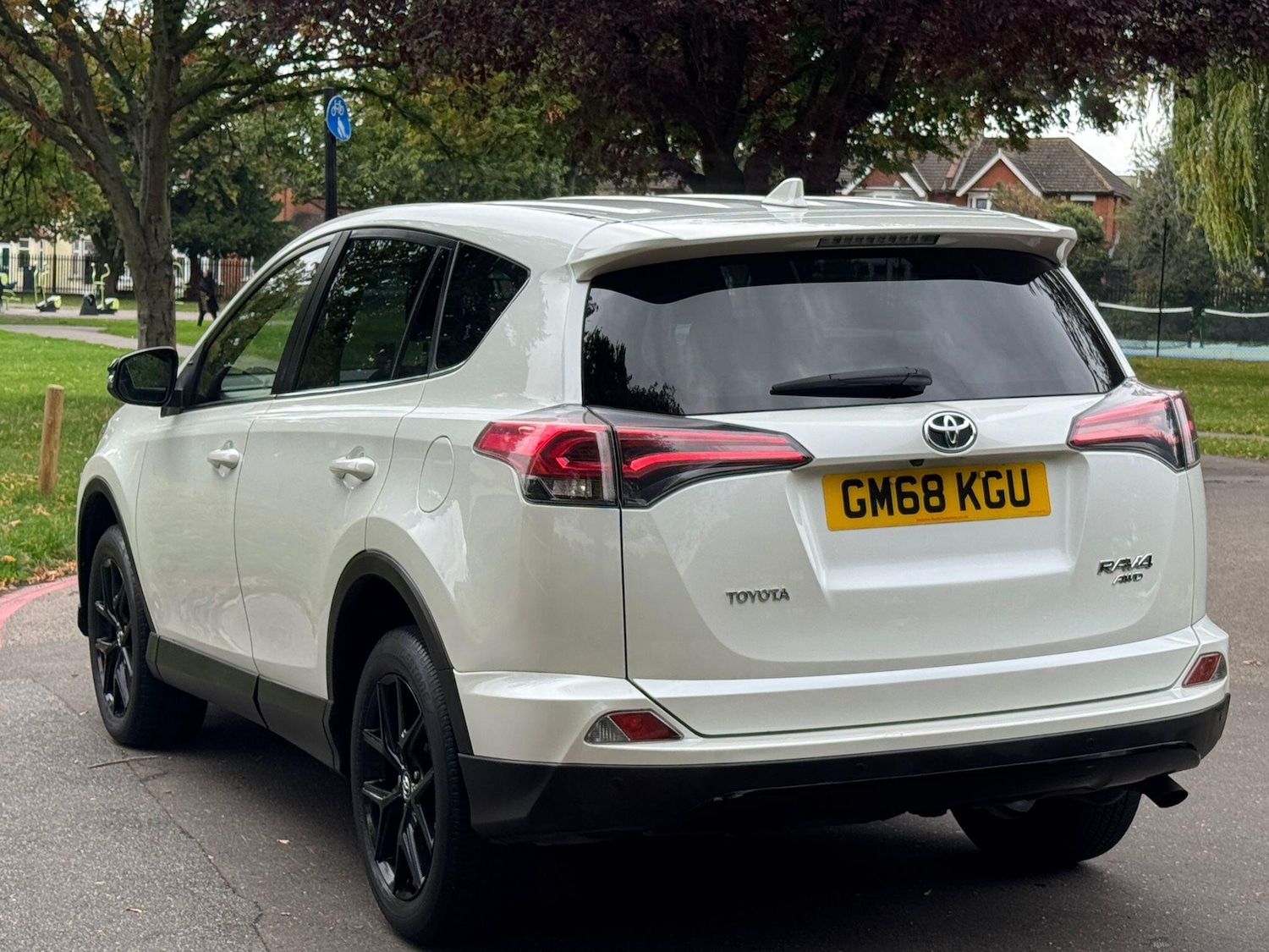 Used Toyota RAV4 2019 for sale - 76000838: Photo 5