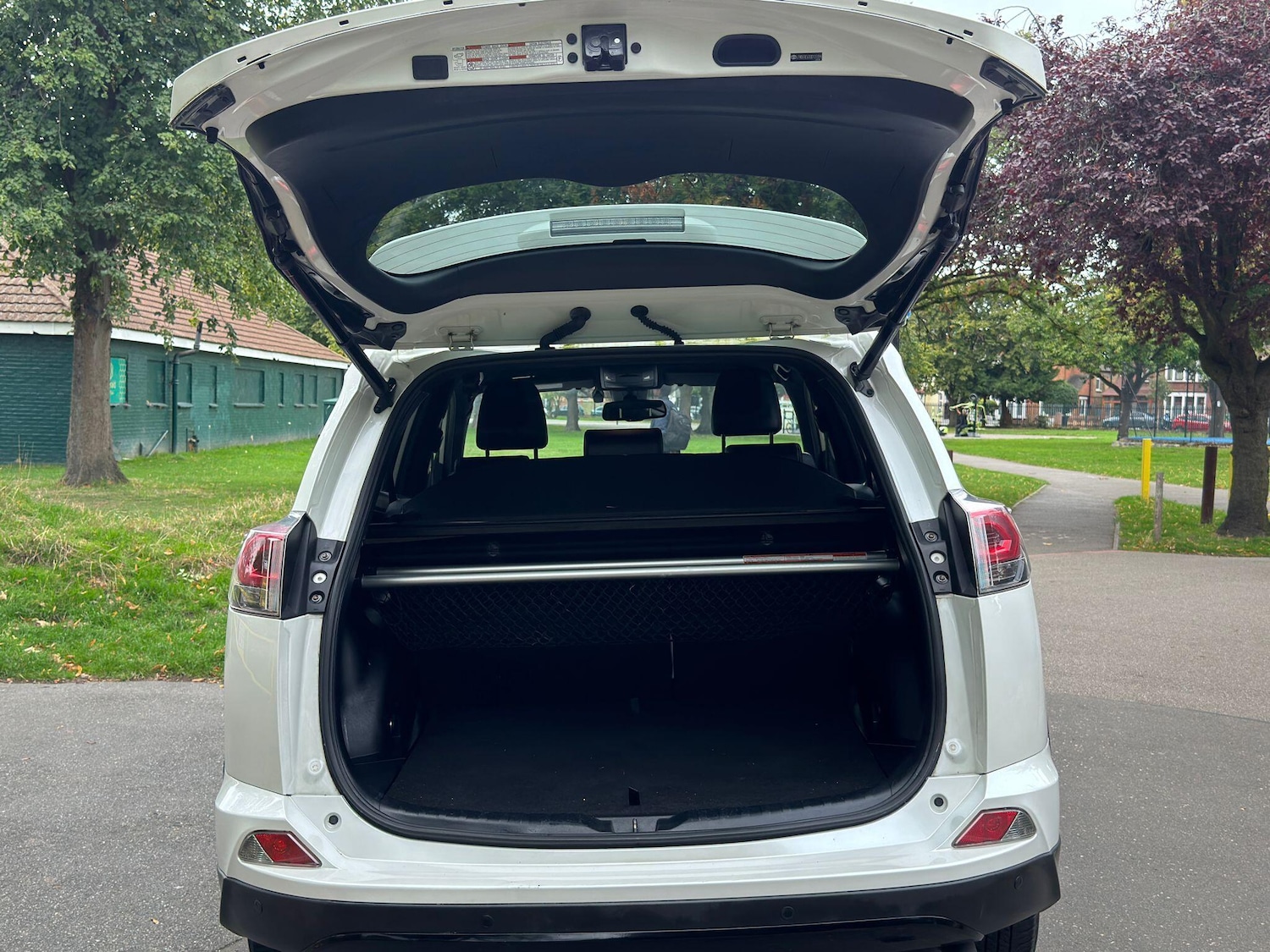 Used Toyota RAV4 2019 for sale - 76000838: Photo 59