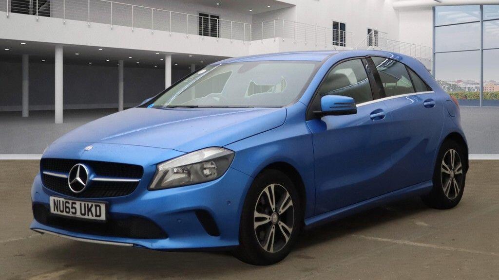 Used Mercedes-Benz A-Class 2015 for sale - 76158727: Photo 2