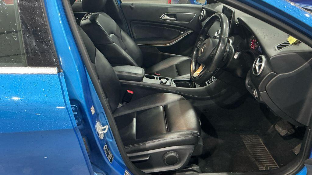 Used Mercedes-Benz A-Class 2015 for sale - 76158727: Photo 9