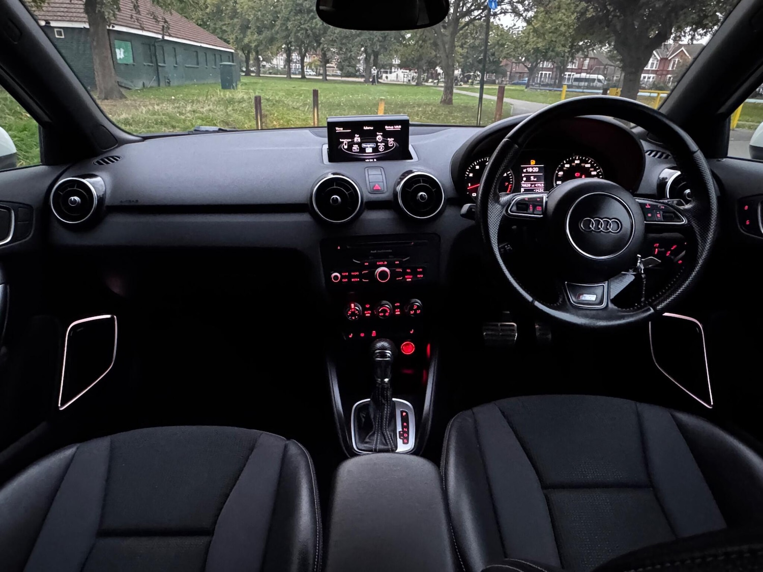 Used Audi A1 2013 for sale - 76060092: Photo 22