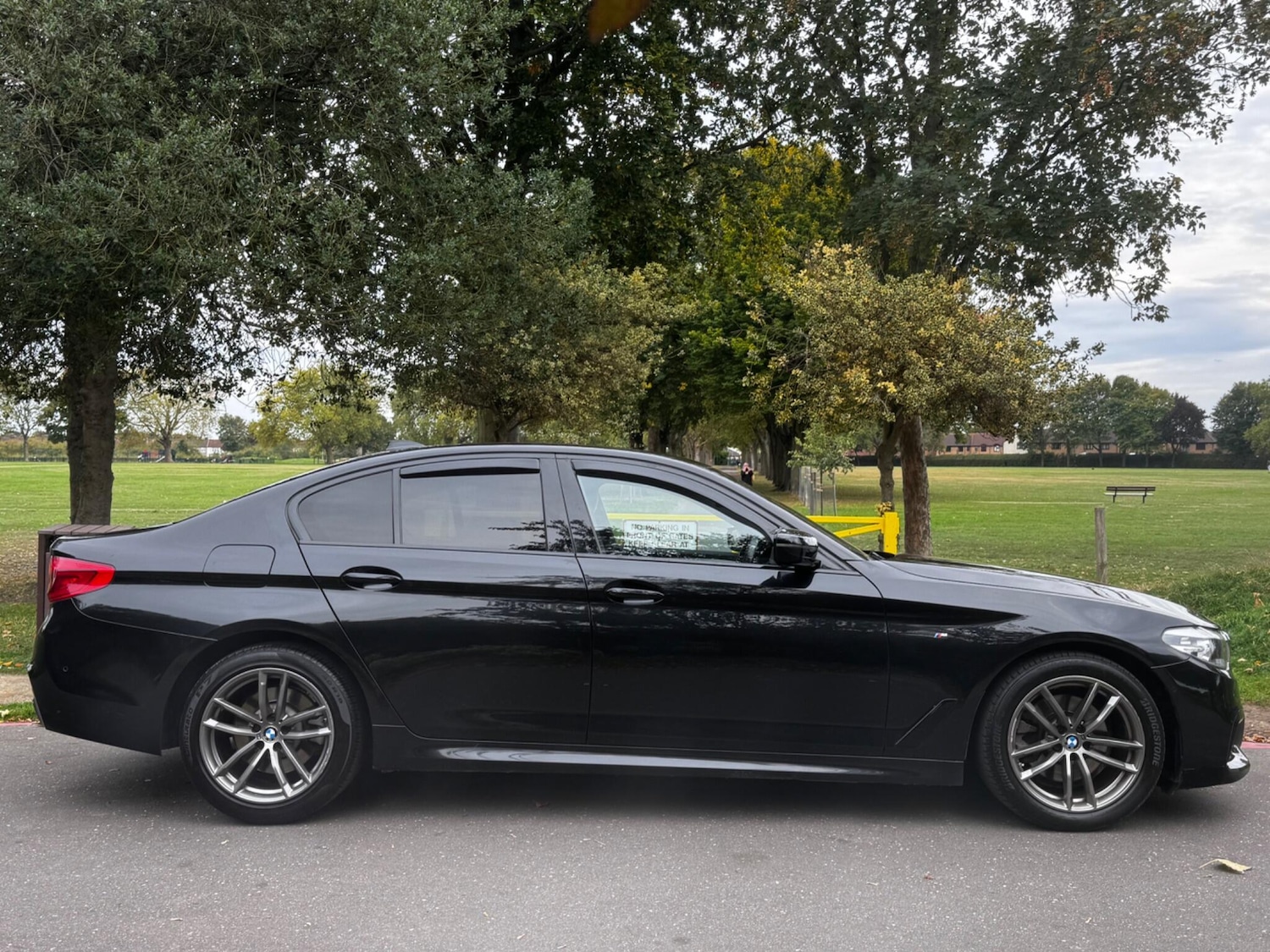 Used BMW 5 Series 2019 for sale - 76952501: Photo 2