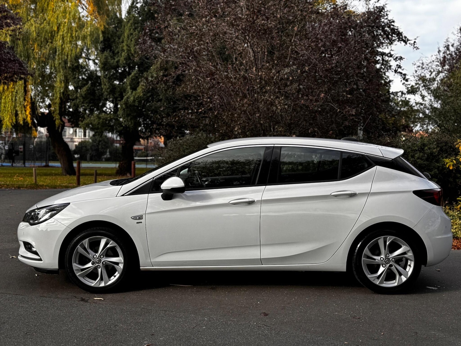 Used Vauxhall Astra 2017 for sale - 76398686: Photo 13