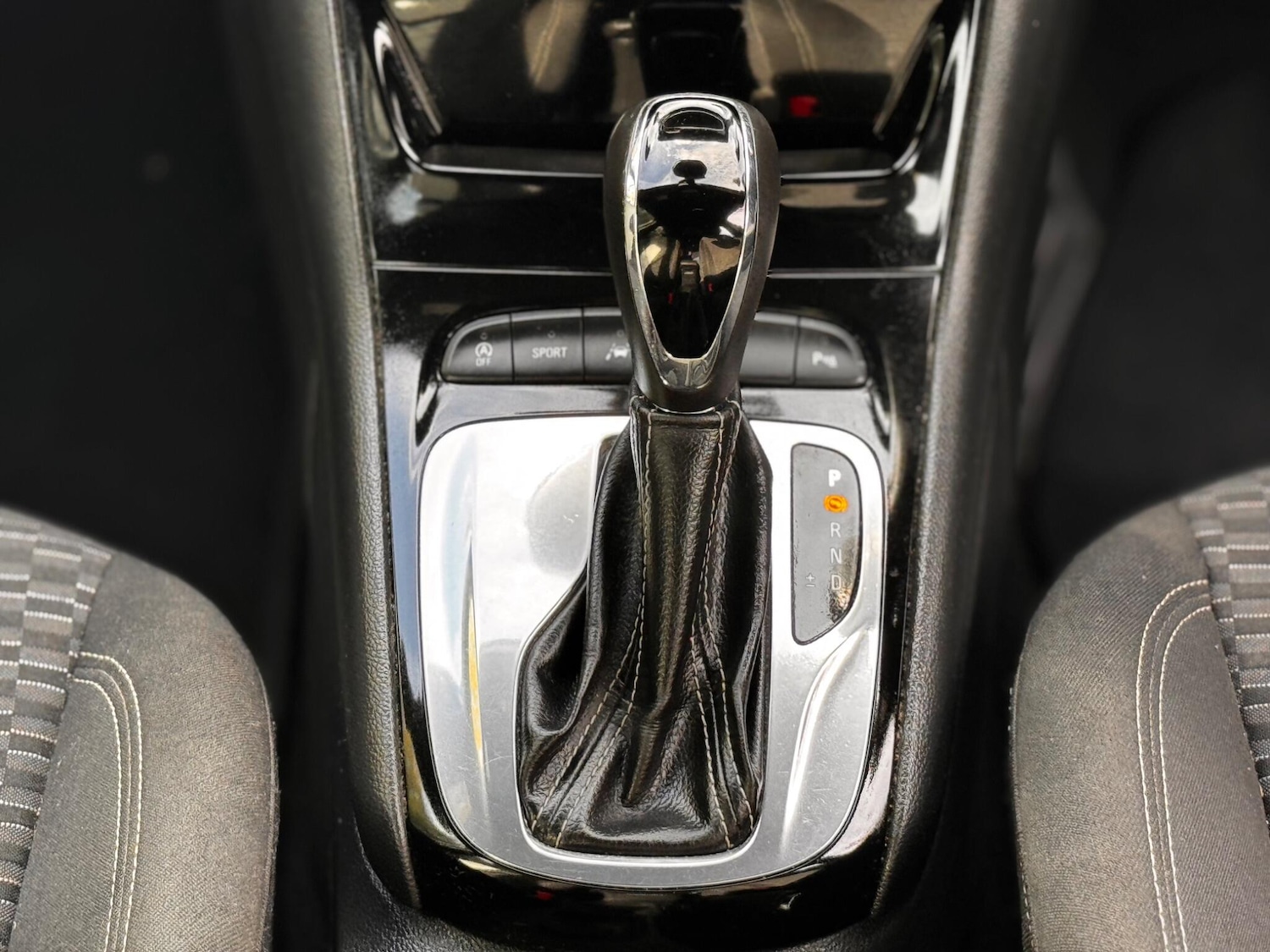 Used Vauxhall Astra 2017 for sale - 76398686: Photo 22