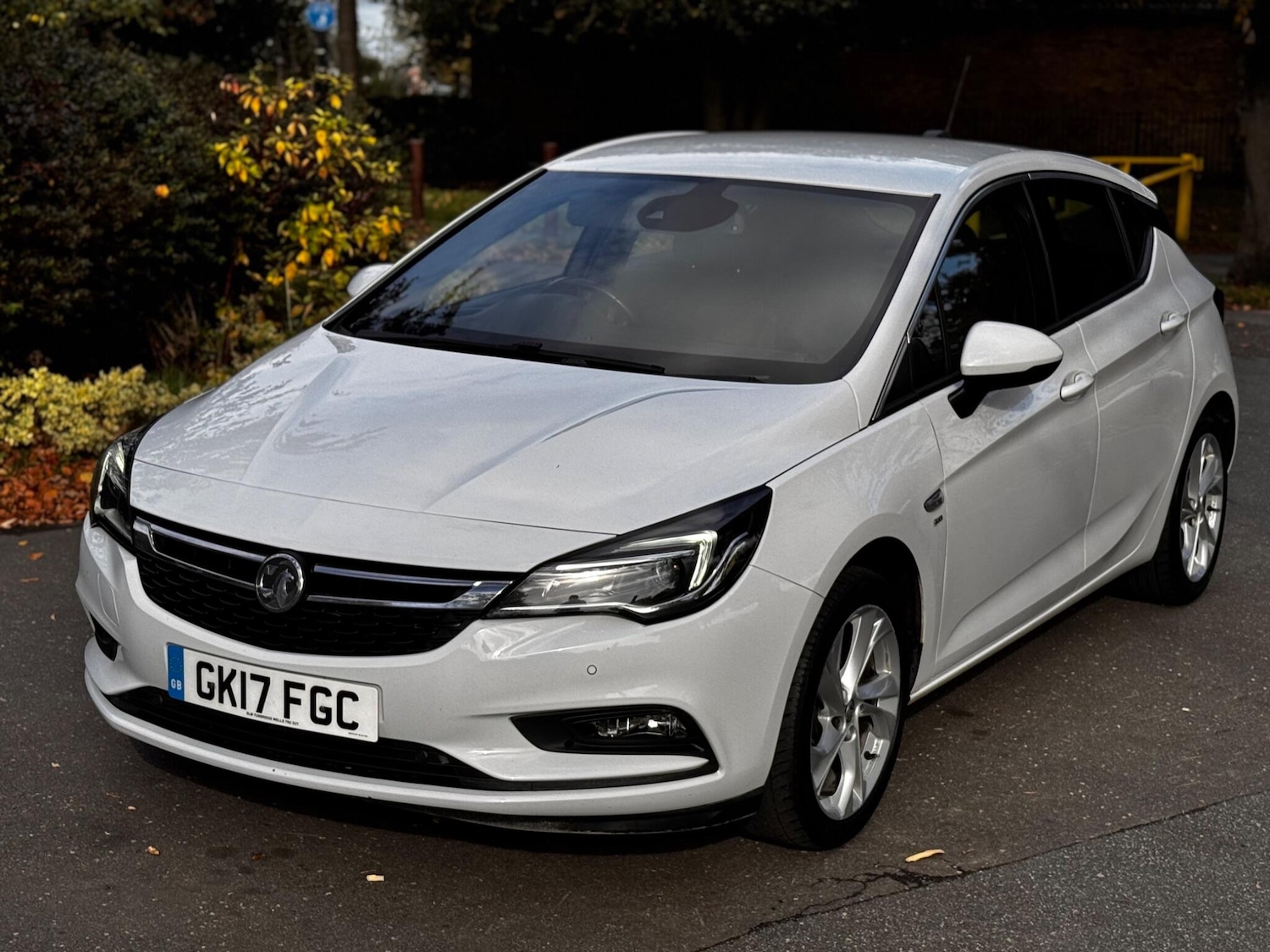 Used Vauxhall Astra 2017 for sale - 76398686: Photo 3