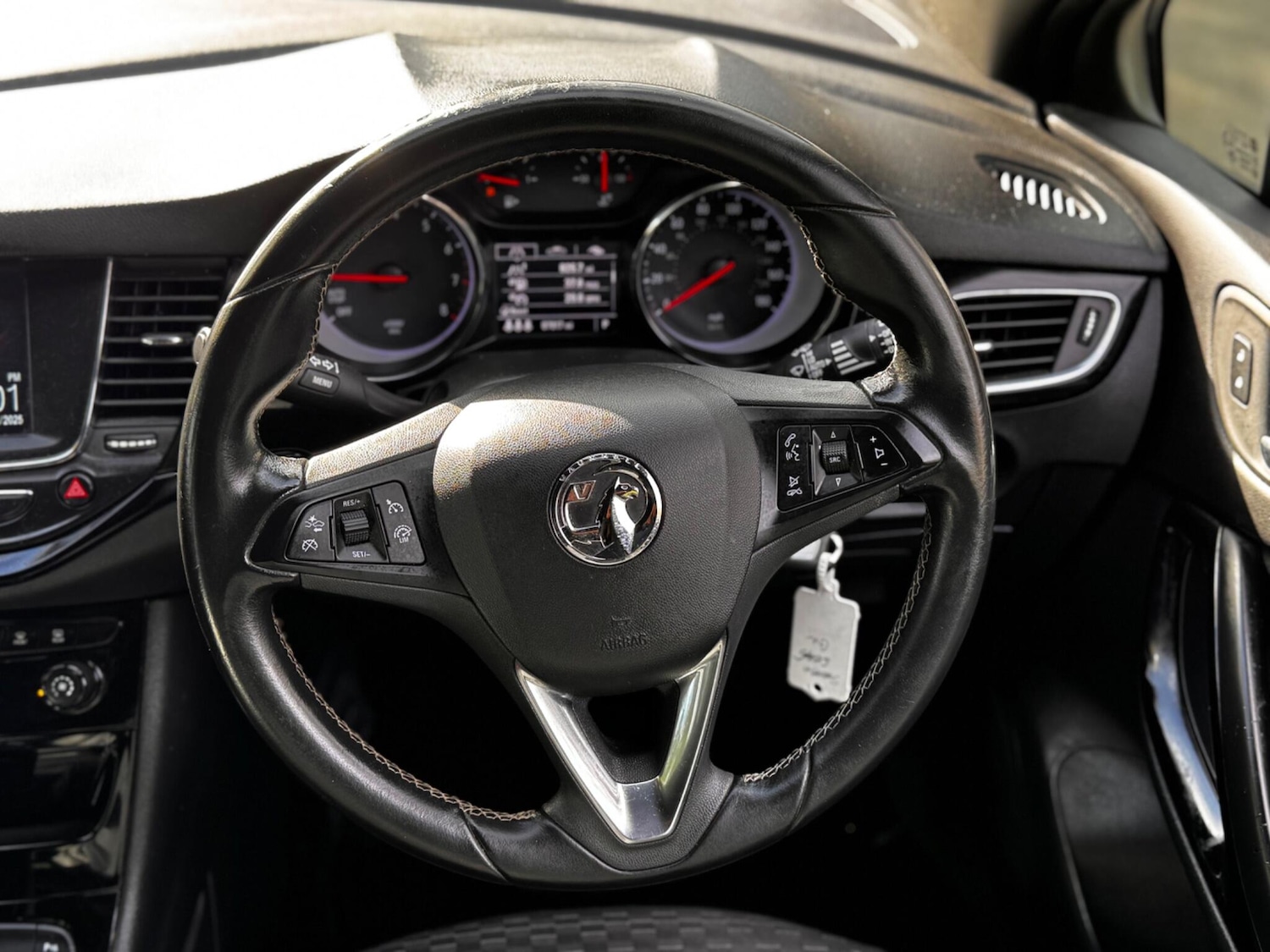 Used Vauxhall Astra 2017 for sale - 76398686: Photo 42