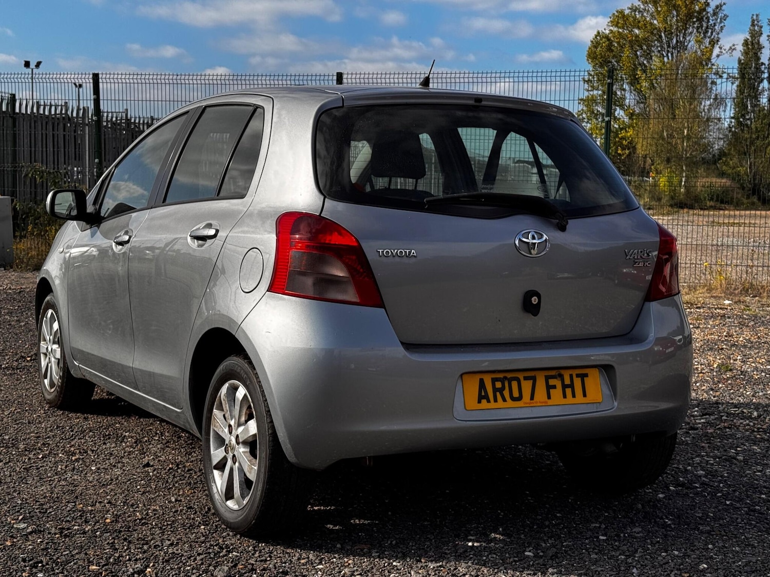 Used Toyota Yaris 2007 for sale - 76247957: Photo 29
