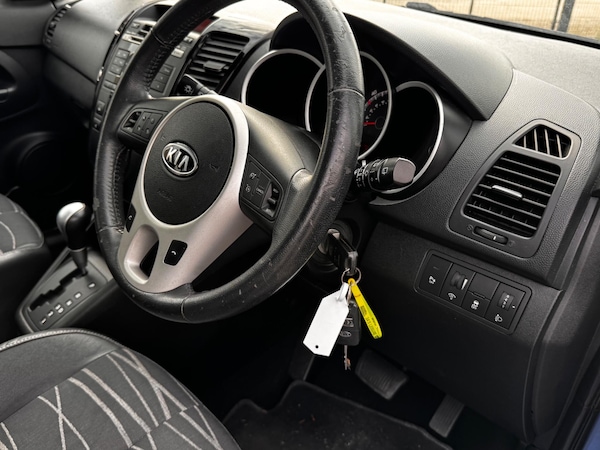 Used Kia Venga 2012 for sale - 76247713: Photo 17