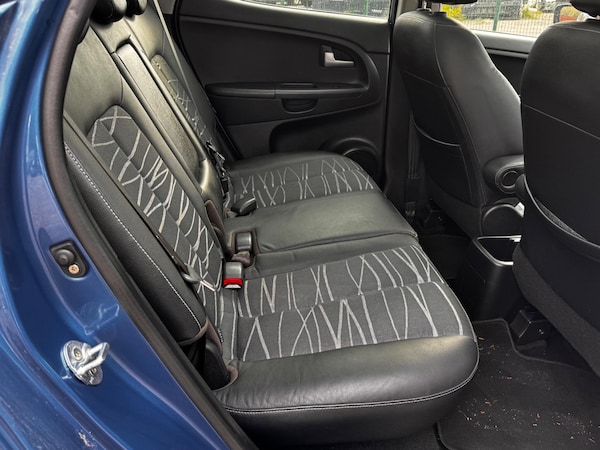 Used Kia Venga 2012 for sale - 76247713: Photo 19