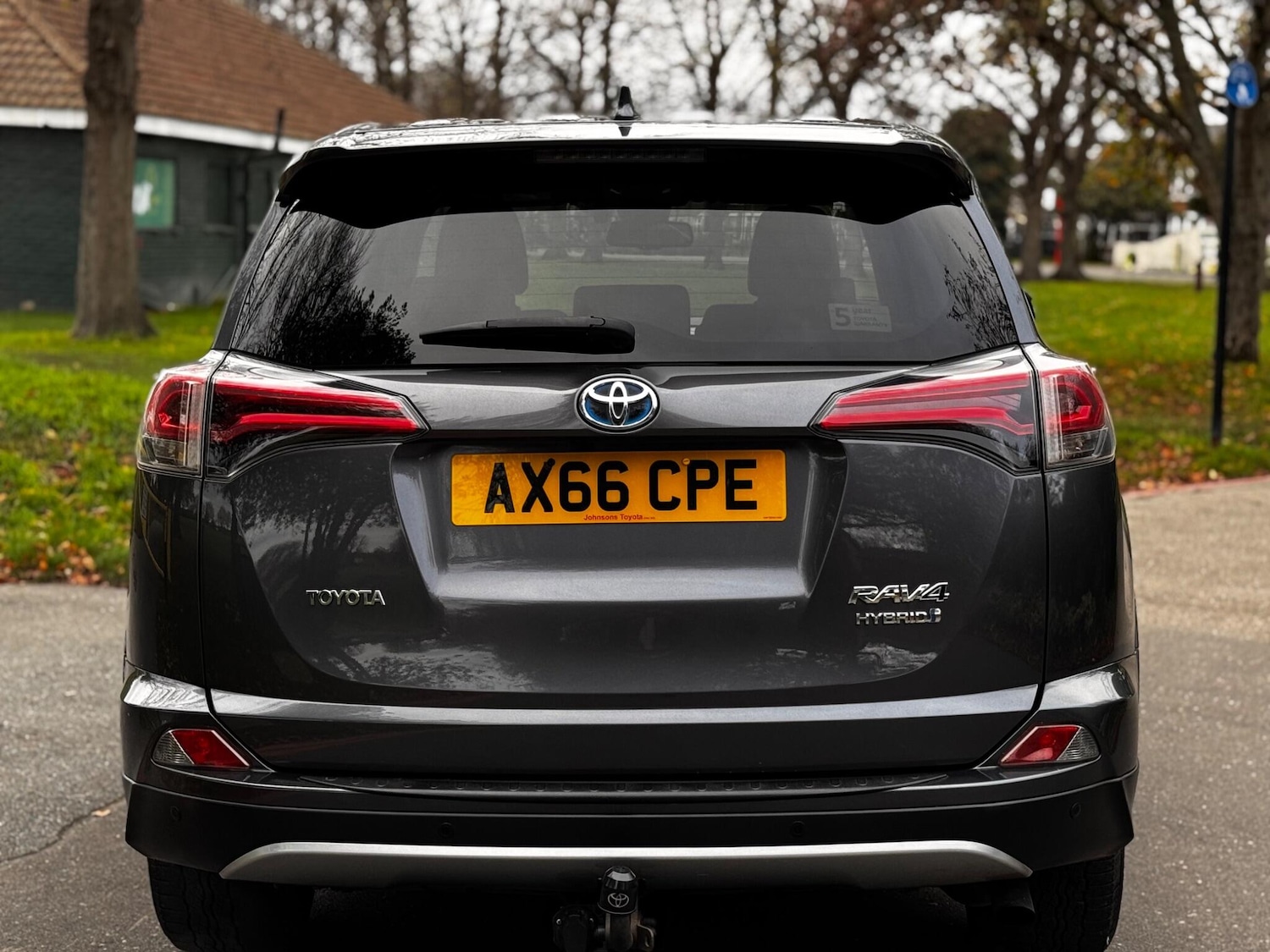 Used Toyota RAV4 2016 for sale - 76993736: Photo 13