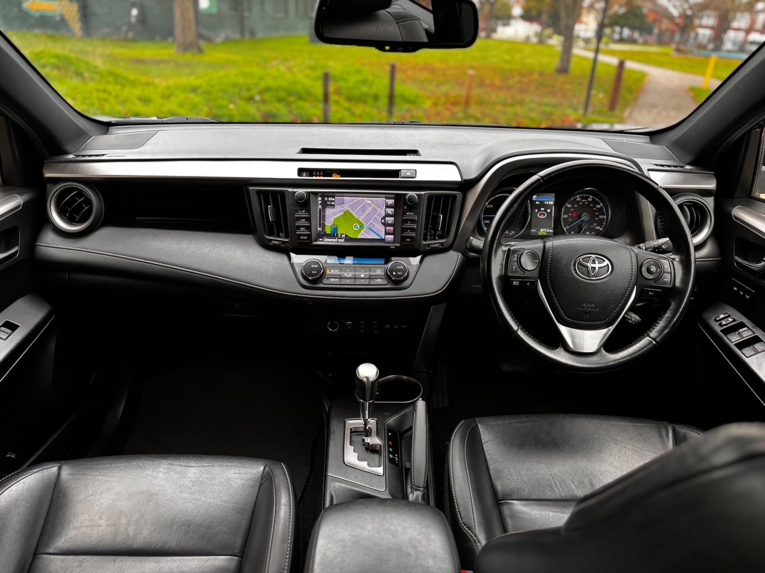 Used Toyota RAV4 2016 for sale - 76993736: Photo 19