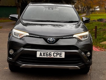 Used Toyota RAV4 2016 for sale - 76993736: Photo