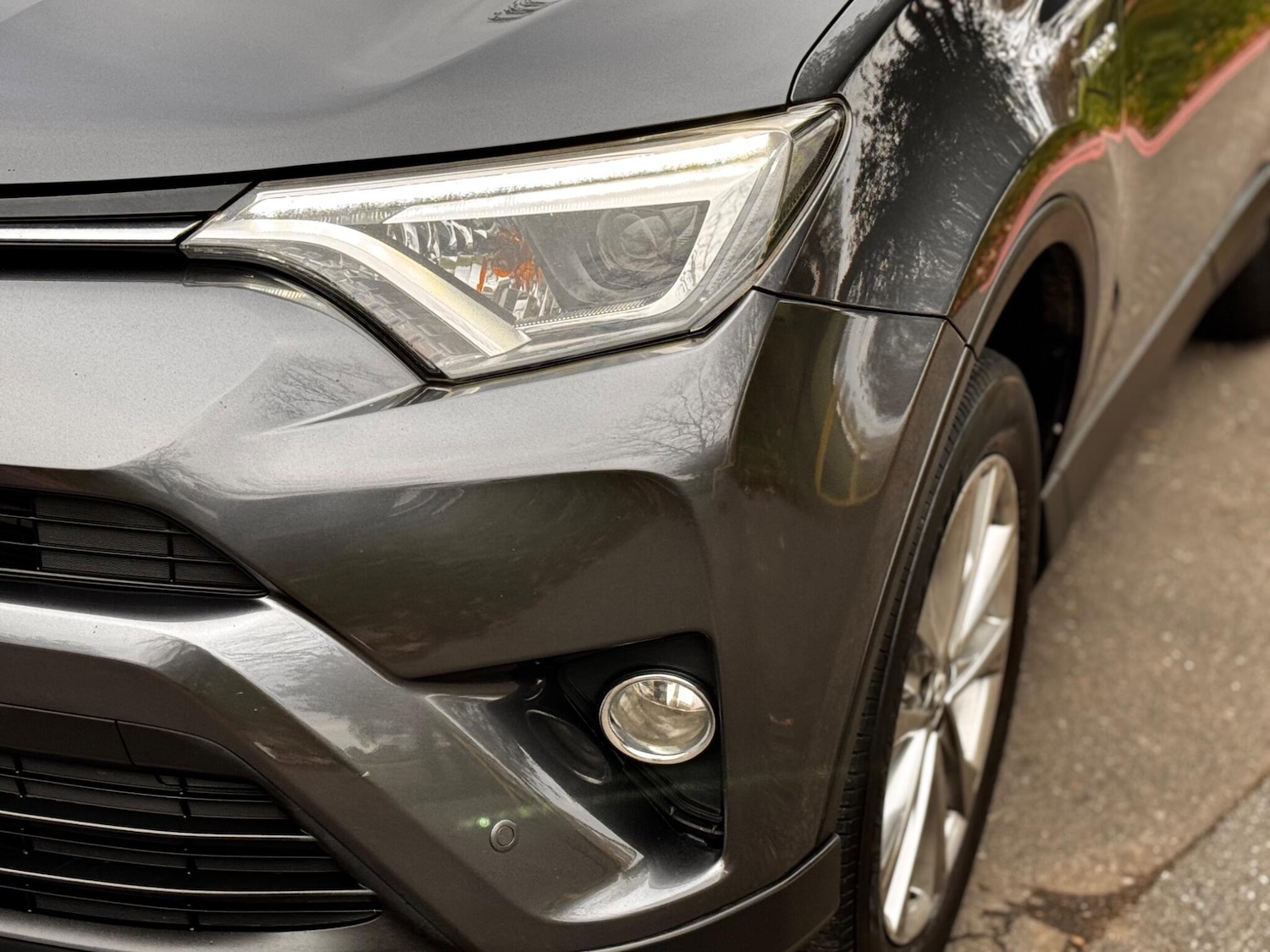 Used Toyota RAV4 2016 for sale - 76993736: Photo 50