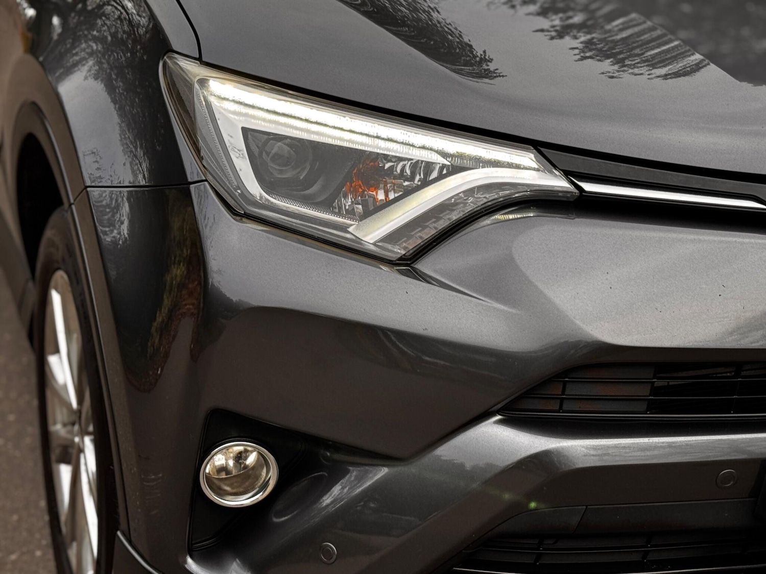 Used Toyota RAV4 2016 for sale - 76993736: Photo 52