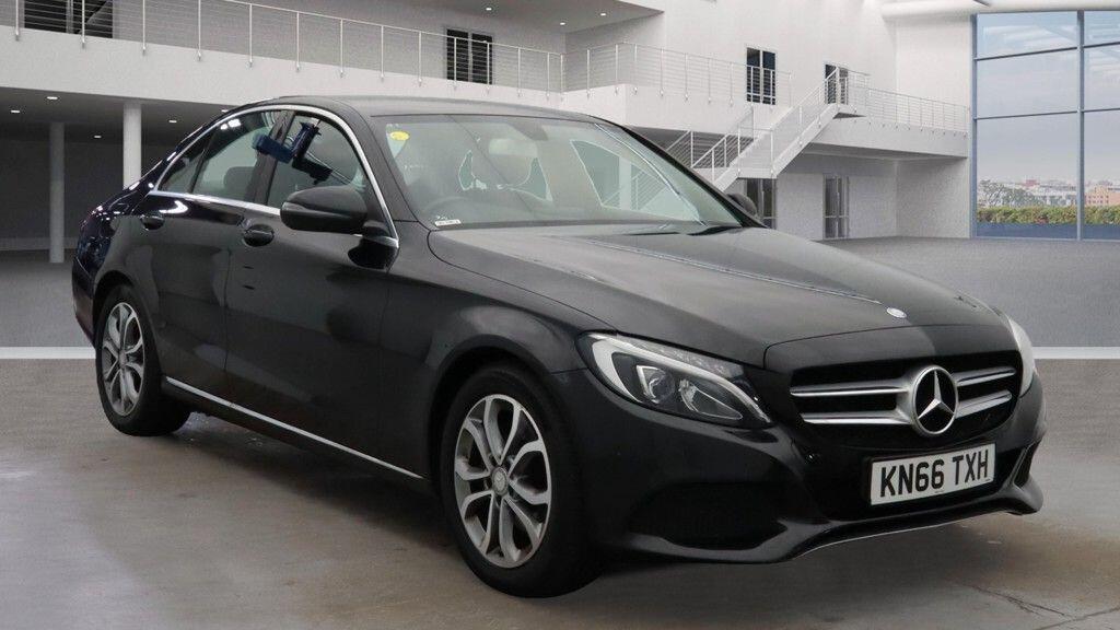 Used Mercedes-Benz C Class 2016 for sale - 76561124: Photo 1