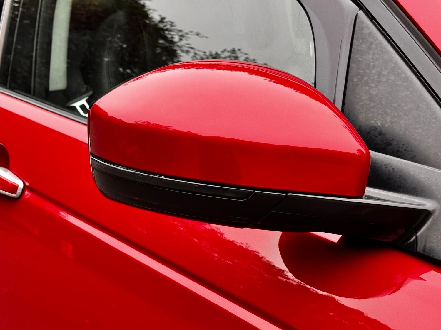 Used Land Rover Discovery Sport 2017 for sale - 76246651: Photo 12