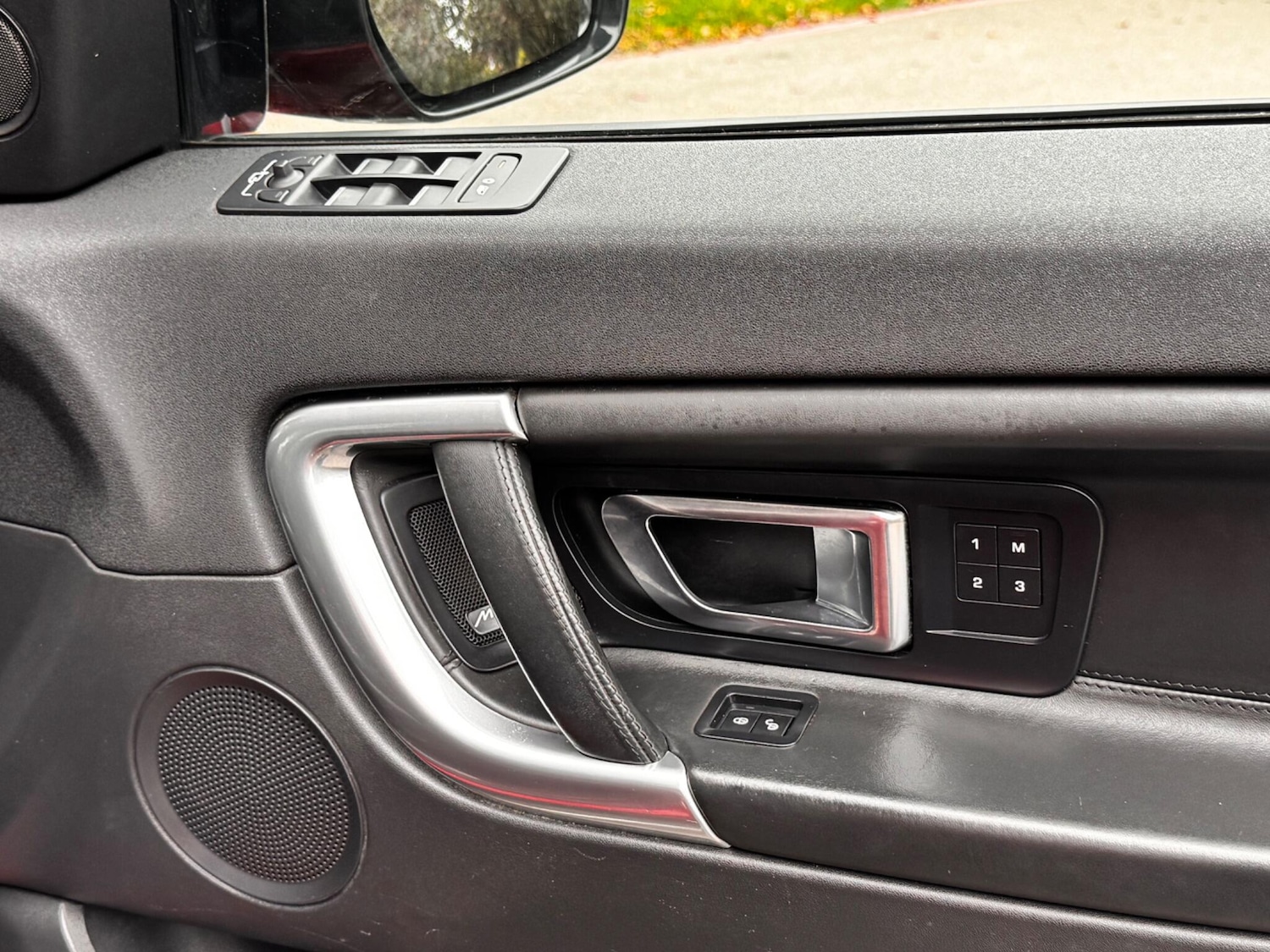 Used Land Rover Discovery Sport 2017 for sale - 76246651: Photo 16