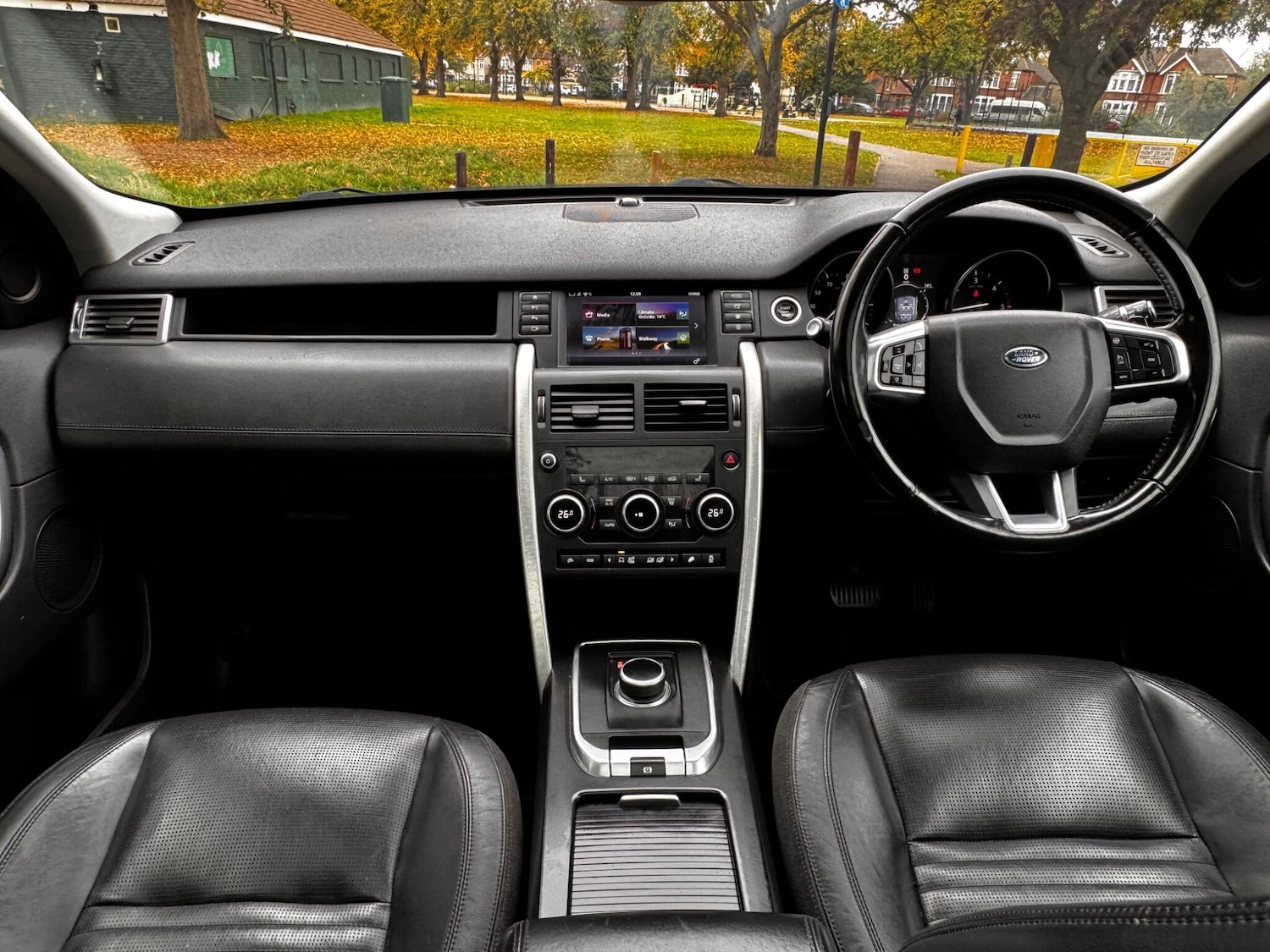 Used Land Rover Discovery Sport 2017 for sale - 76246651: Photo 18