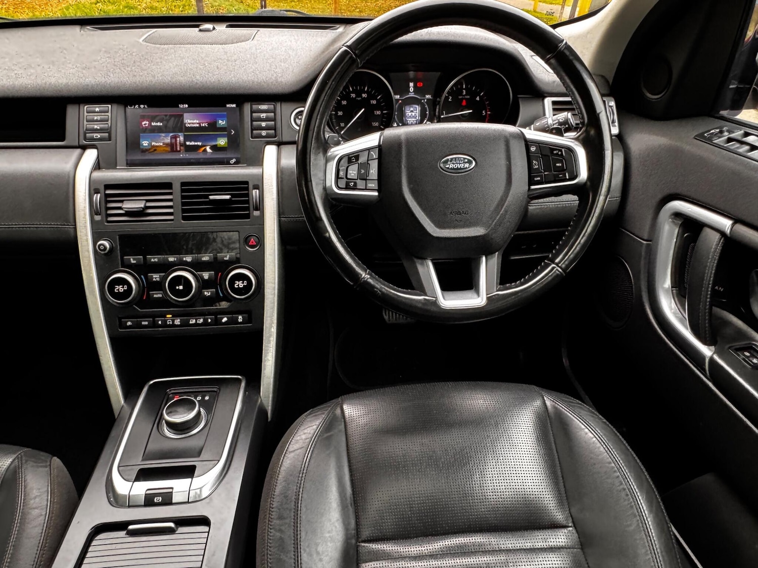 Used Land Rover Discovery Sport 2017 for sale - 76246651: Photo 19