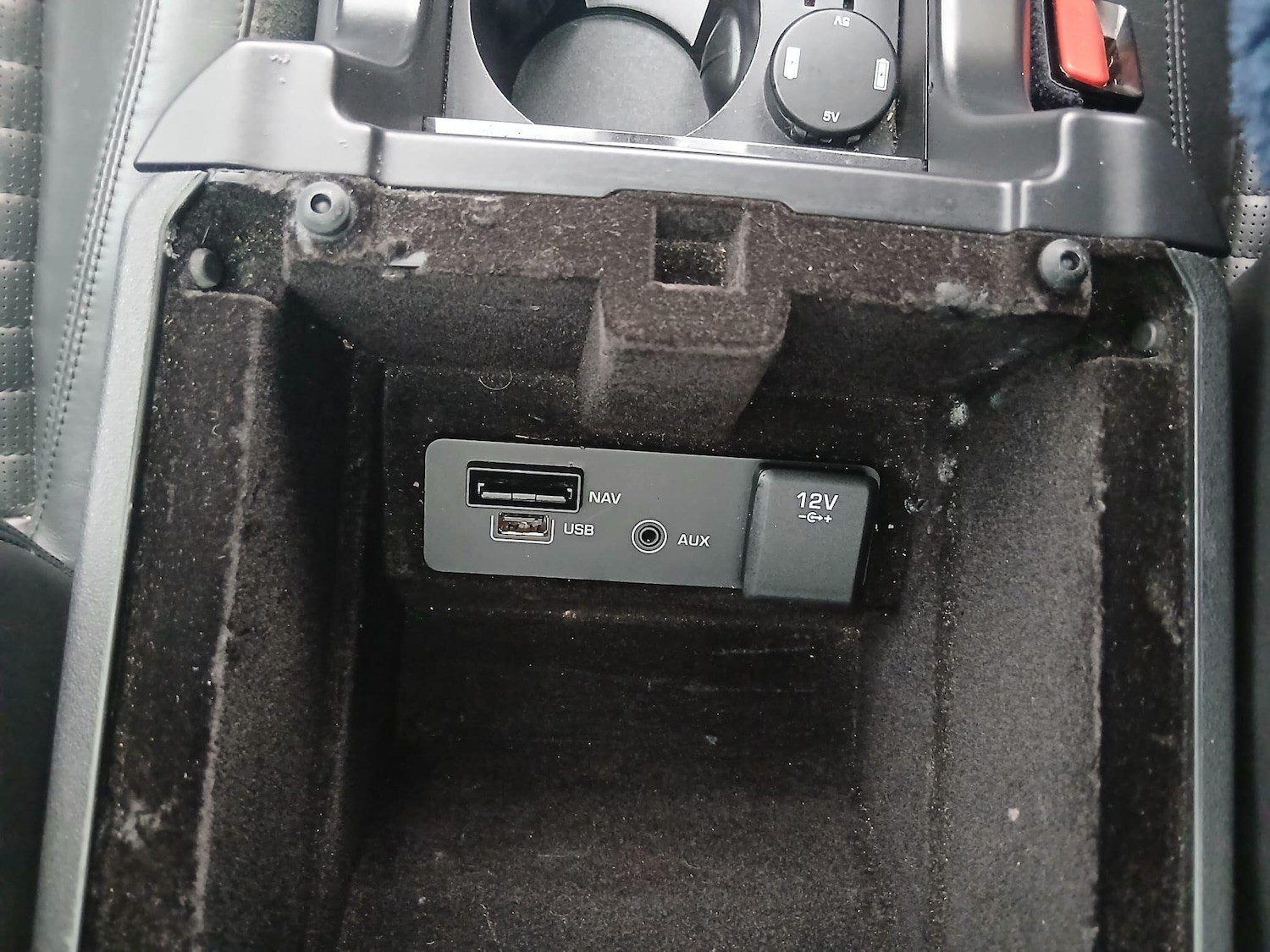 Used Land Rover Discovery Sport 2017 for sale - 76246651: Photo 28