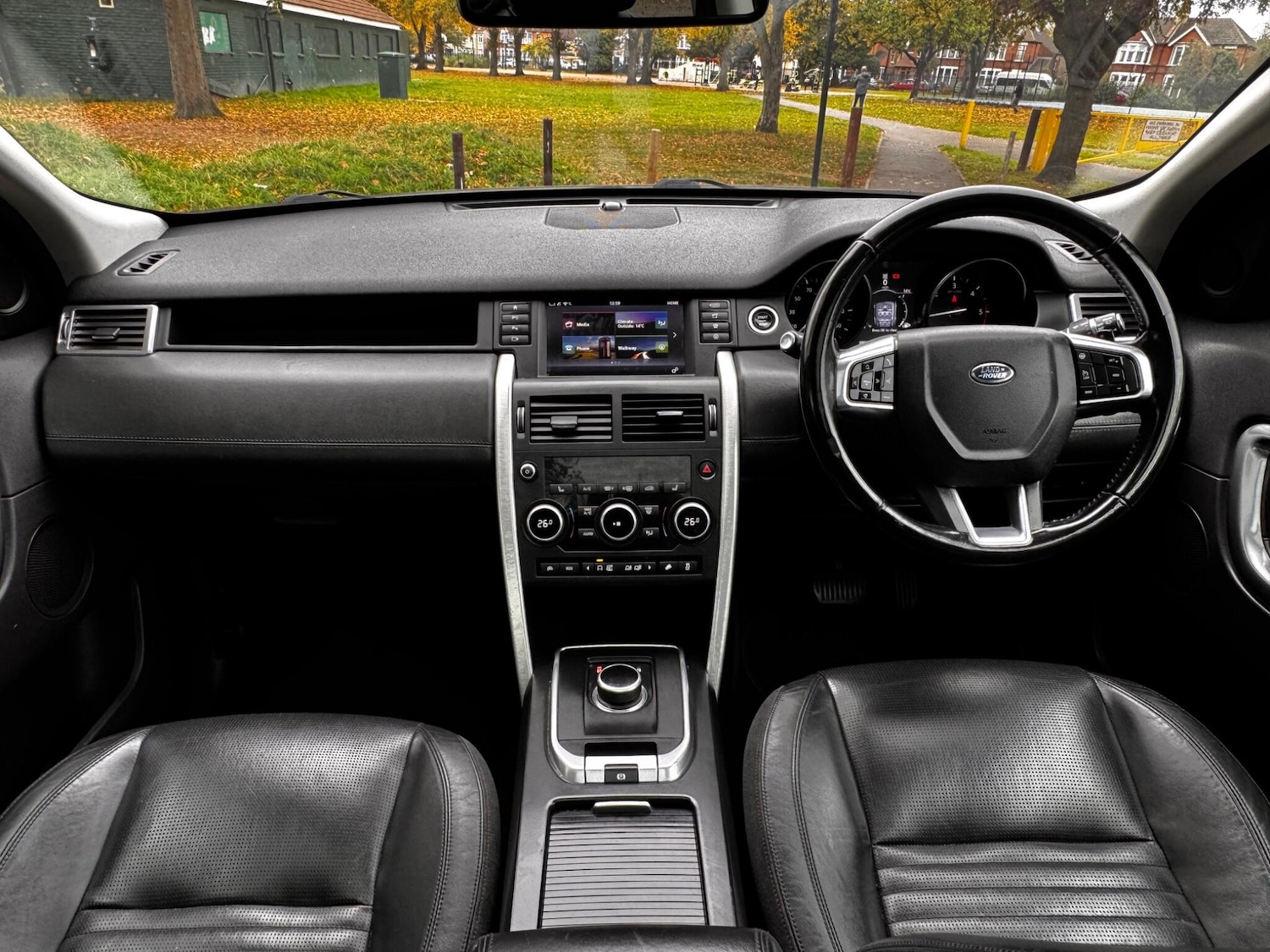 Used Land Rover Discovery Sport 2017 for sale - 76246651: Photo 46