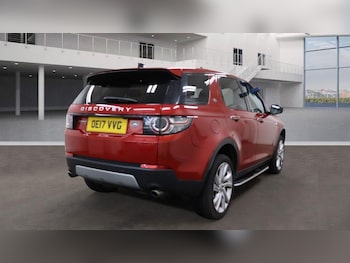 Used Land Rover Discovery Sport 2017 for sale - 76246651: Photo 4