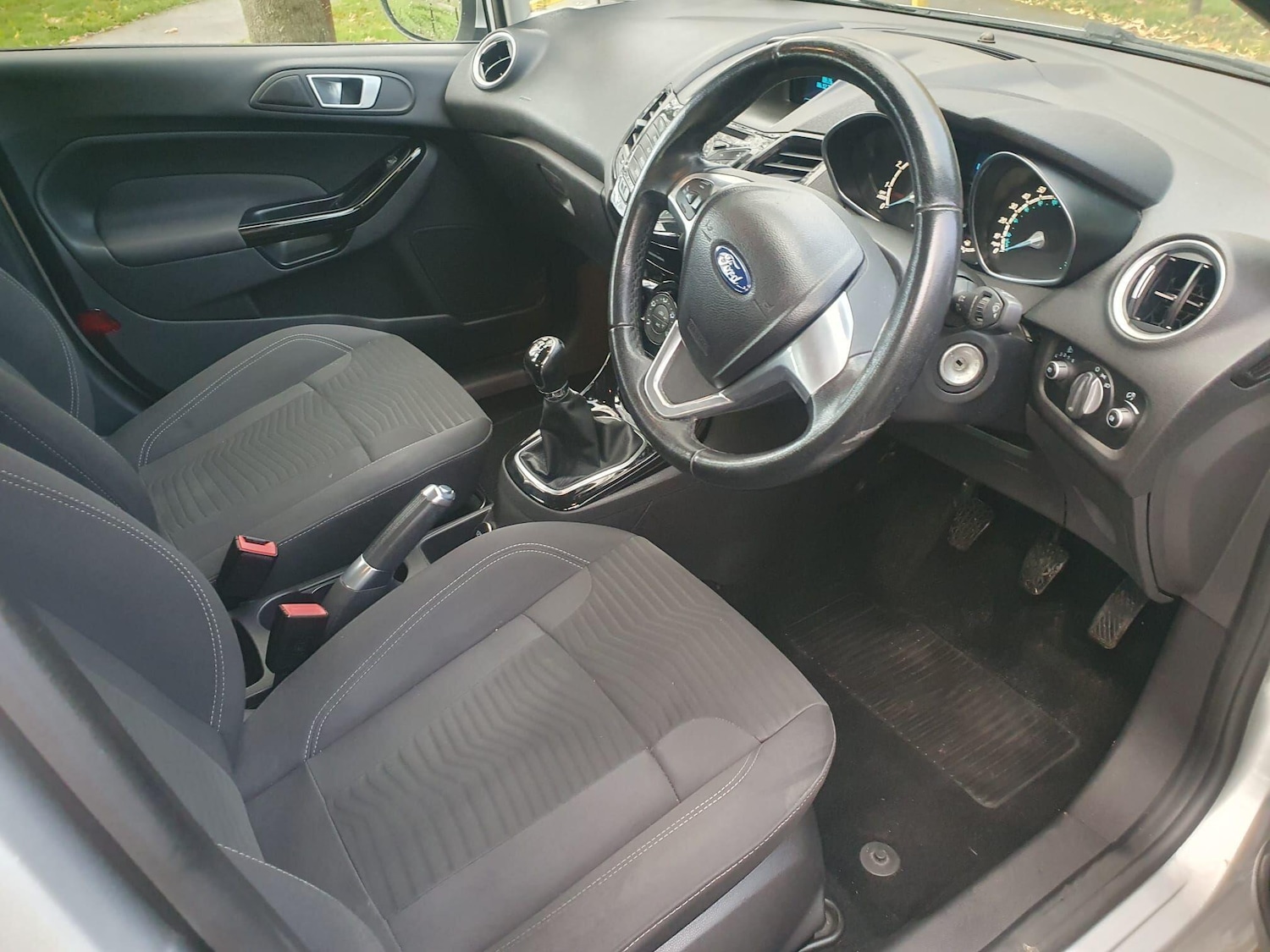 Used Ford Fiesta 2013 for sale - 76823829: Photo 13