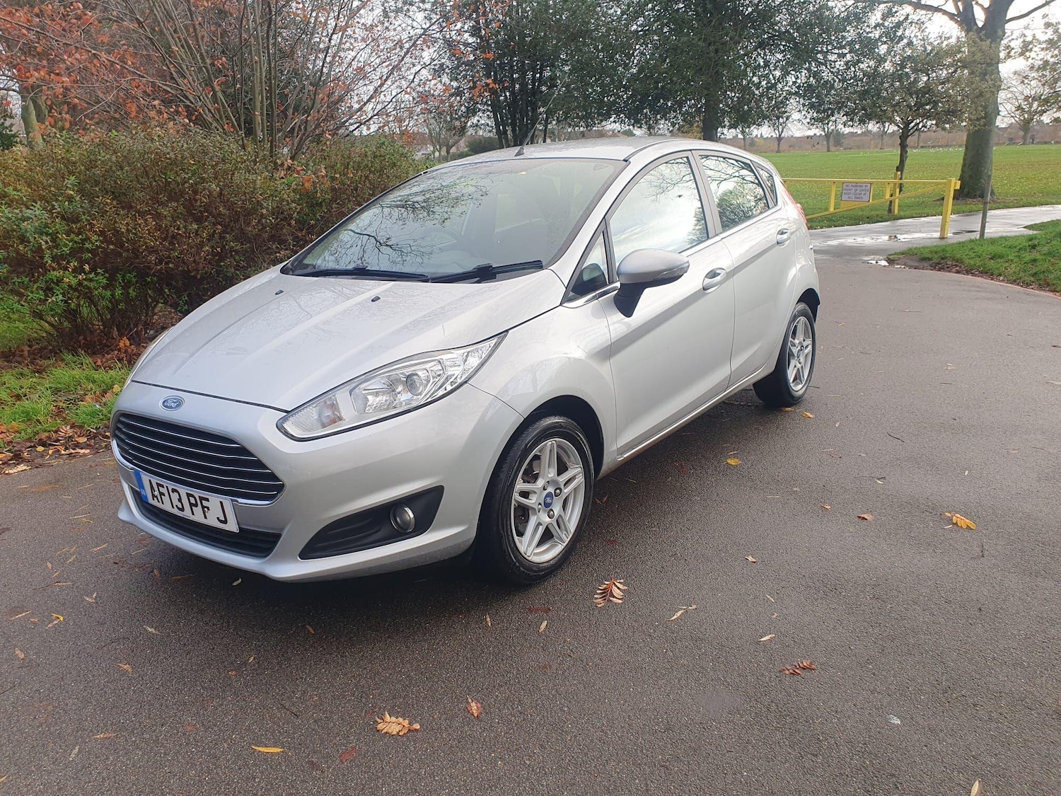 Used Ford Fiesta 2013 for sale - 76823829: Photo 9