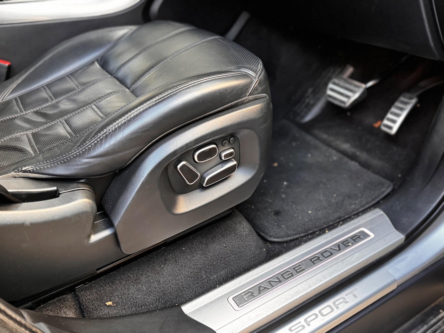 Used Land Rover Range Rover Sport 2014 for sale - 76361046: Photo 9