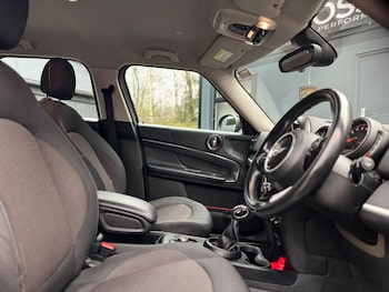 Used MINI Countryman 2018 for sale - 78019017: Photo