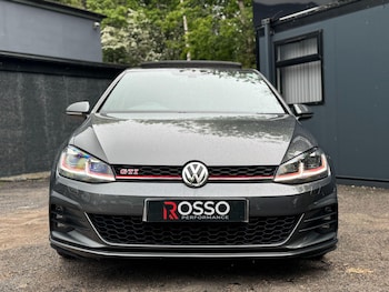 Used Volkswagen Golf 2017 for sale - 78705532: Photo