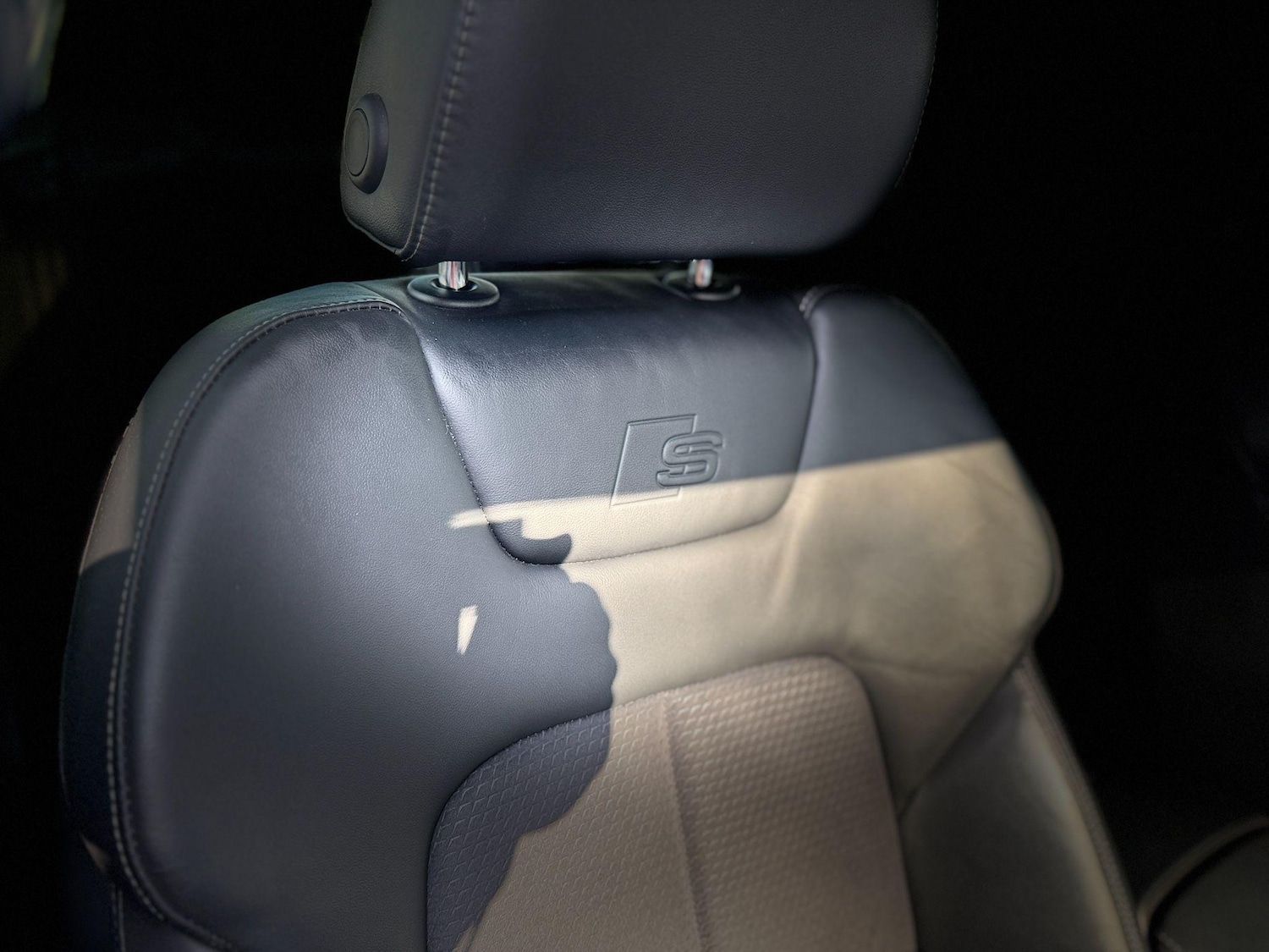 Used Audi A6 Saloon 2023 for sale - 76389234: Photo 21