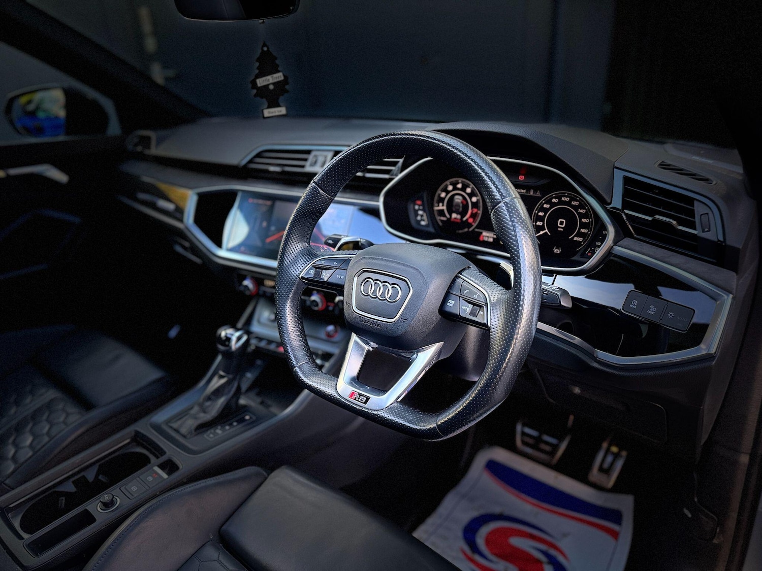 Used Audi RS Q3 2020 for sale - 76457031: Photo 33