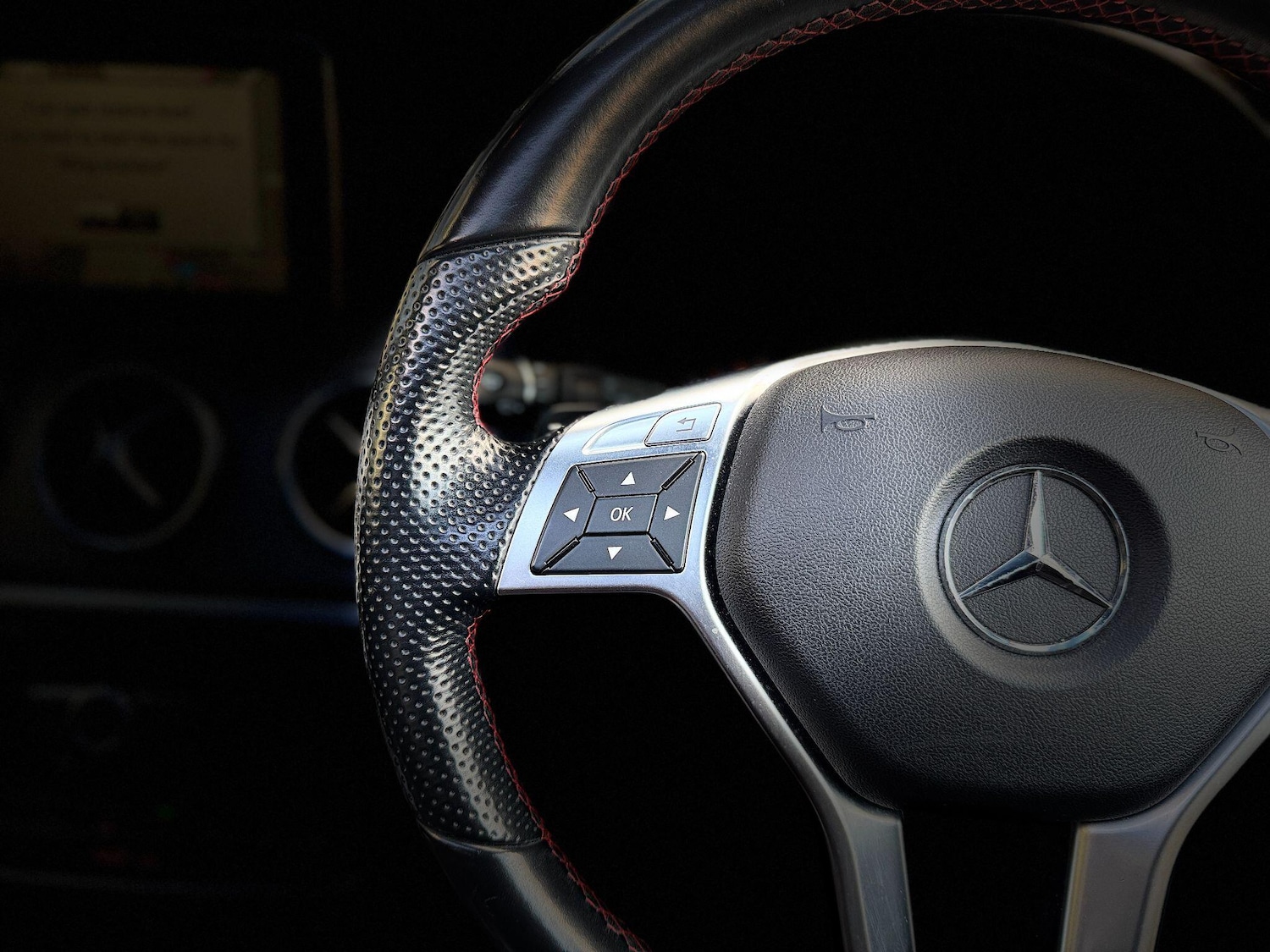 Used Mercedes-Benz GLA 2014 for sale - 76457275: Photo 27